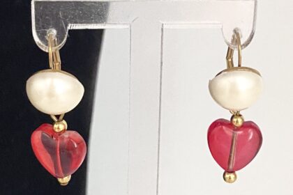 Boucles d'oreilles dormeuses perle et coeur