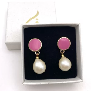 Boucles d'oreille émaillé rose et perle goutte