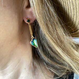 Boucles d'oreilles pendantes coeur vert