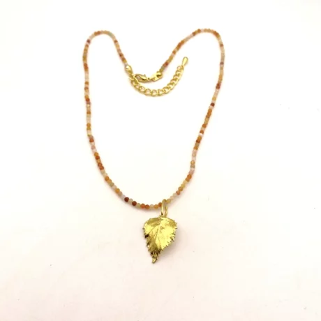 collier cornaline et feuille4